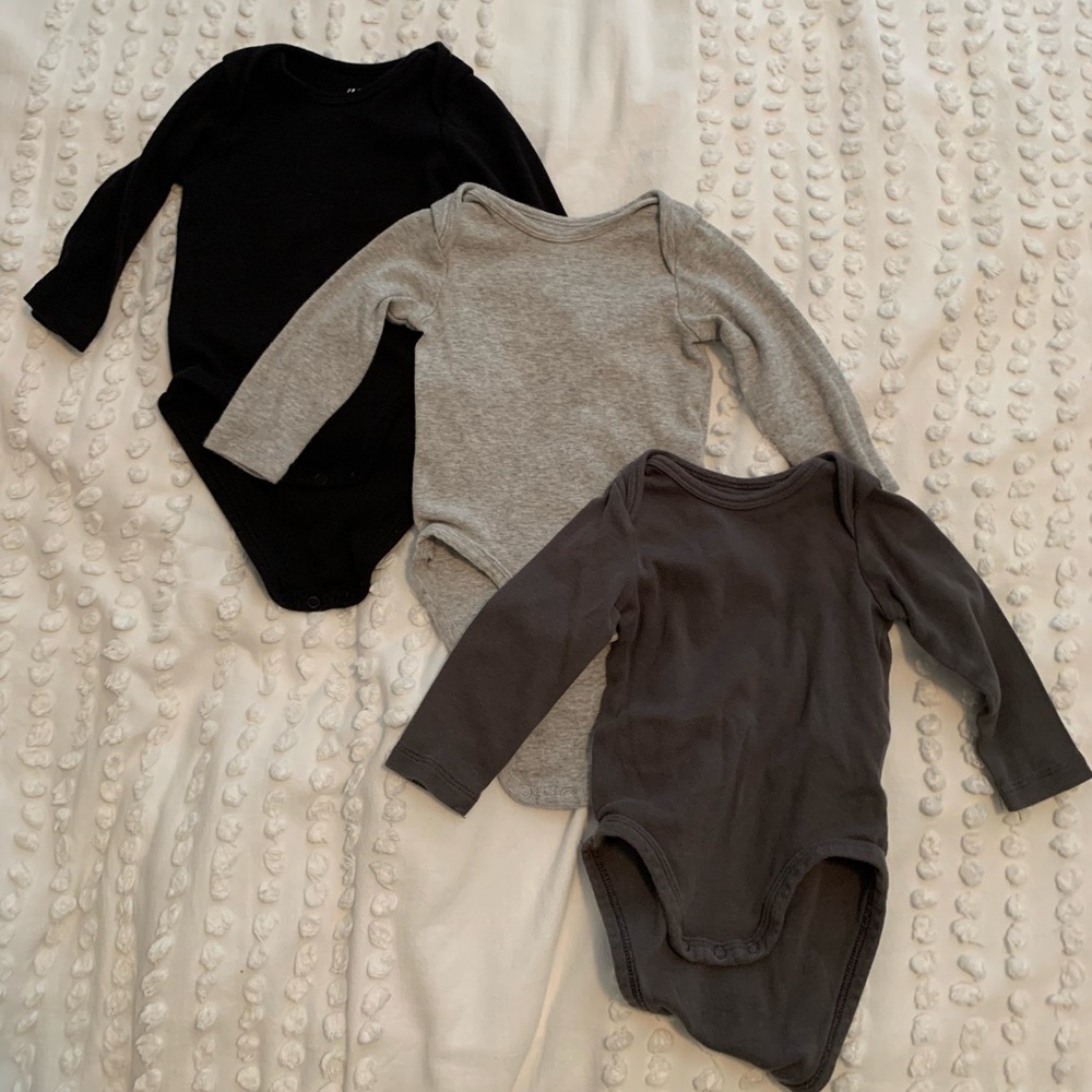 H&M 3 Piece Onesie Set for 4-6M